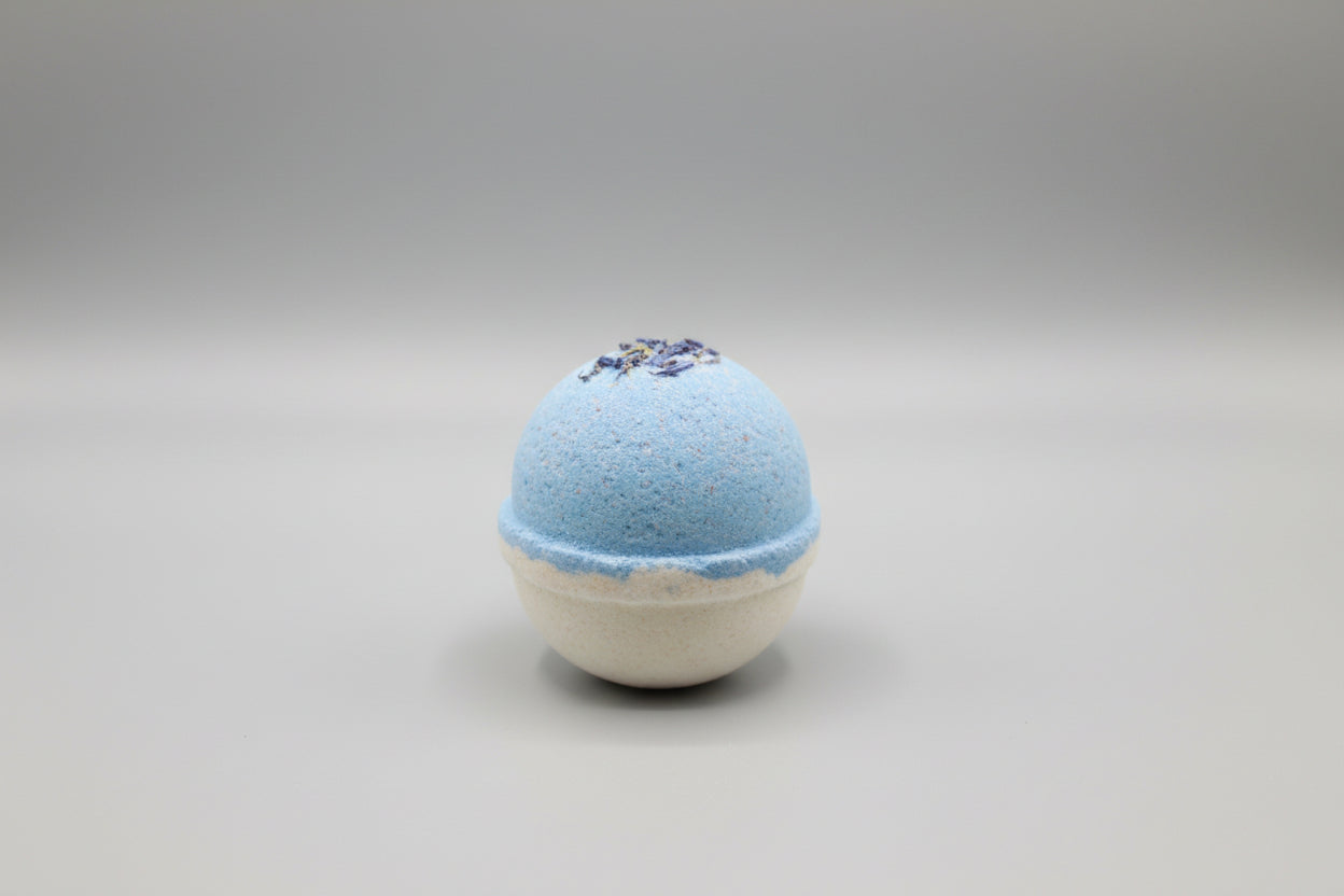 Azriel floral collection Lilac blossom bath bomb