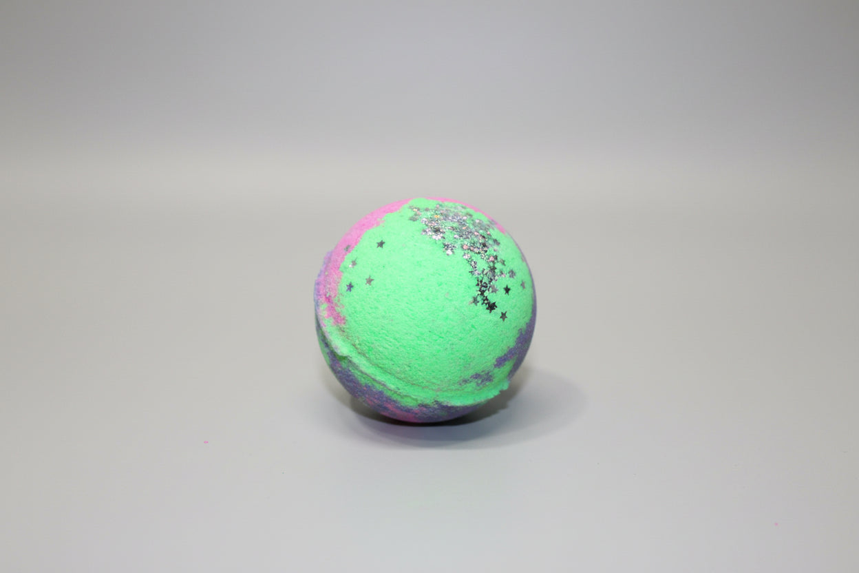 twinkle galaxy fizz bath bomb